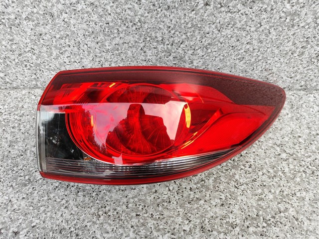 Фара задня права зовнішня GHK151150 MAZDA