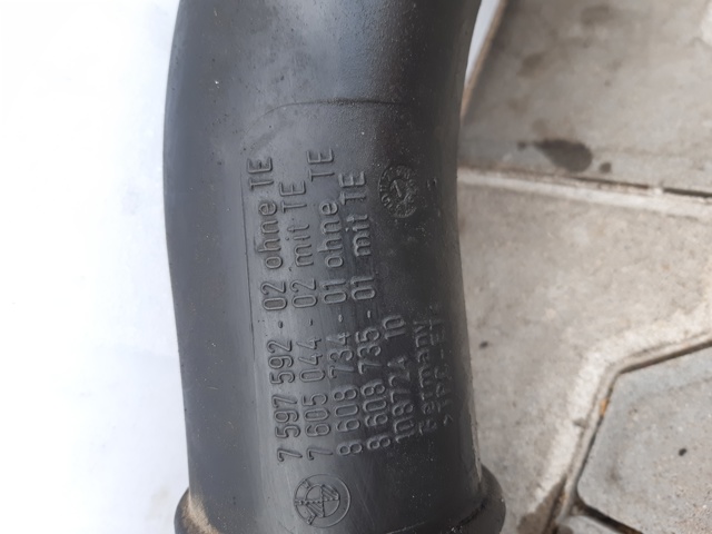 Трубка, що нагнітається 13717605044 BMW
