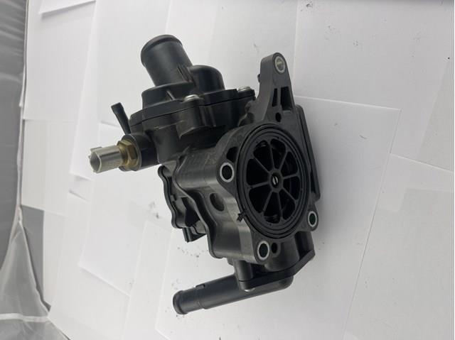 Корпус термостата в зборі 212505NA0A NISSAN