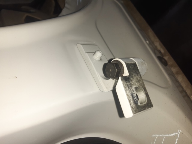 Петля задніх дверей, правих 41527284544 BMW