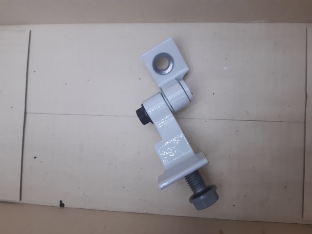 Петля задніх лівих дверей 41527284545 BMW