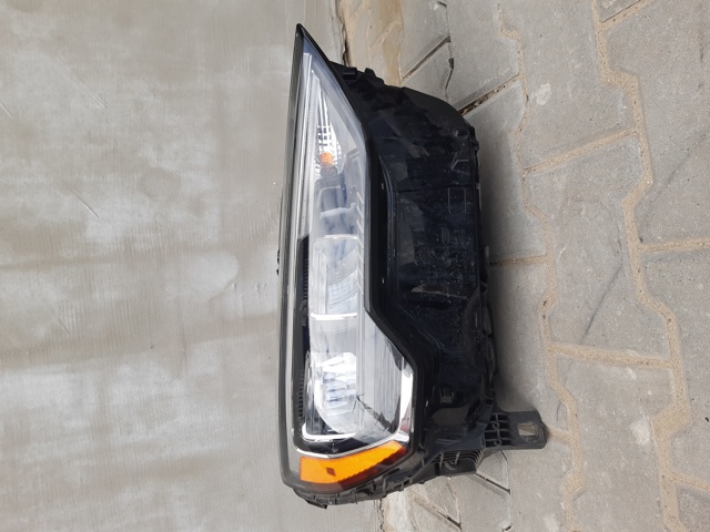 Права блок фара 83A941012B VAG
