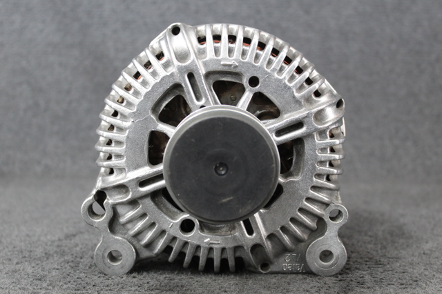 Генератор 03G903016A VAG