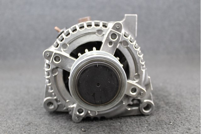 Авто генератор 270600N040 TOYOTA
