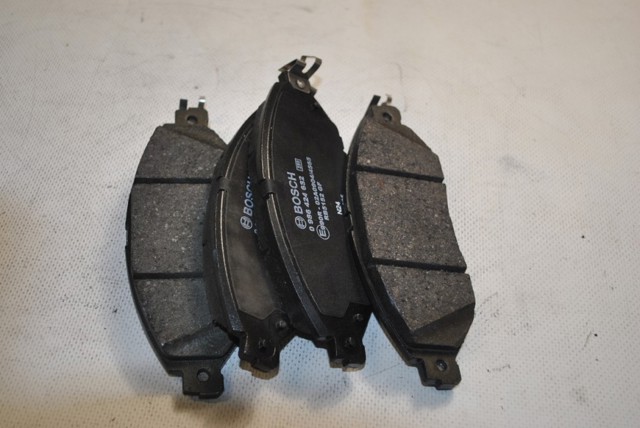 Колодки передні 0986424682 BOSCH
