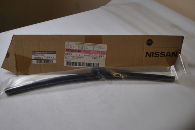 Щітка-двірник лобового скла, пасажирська 288901CA1A NISSAN