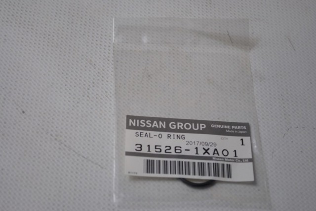Сальник масляного насосу 315261XA01 NISSAN