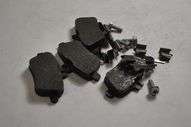 Колодки гальмові задні, дискові 44060HG00C NISSAN