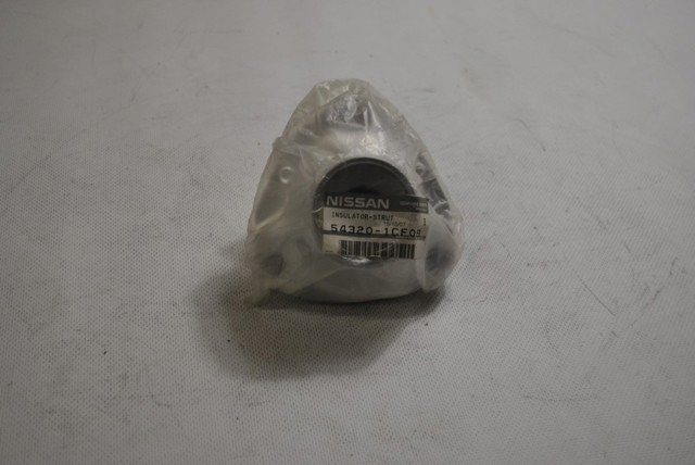 Кріплення переднього амортизатора 543201CF0B NISSAN
