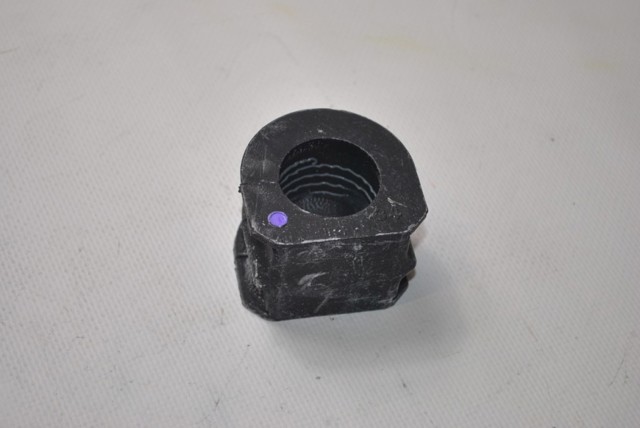 Подушка стабілізатора 546131CA0A NISSAN