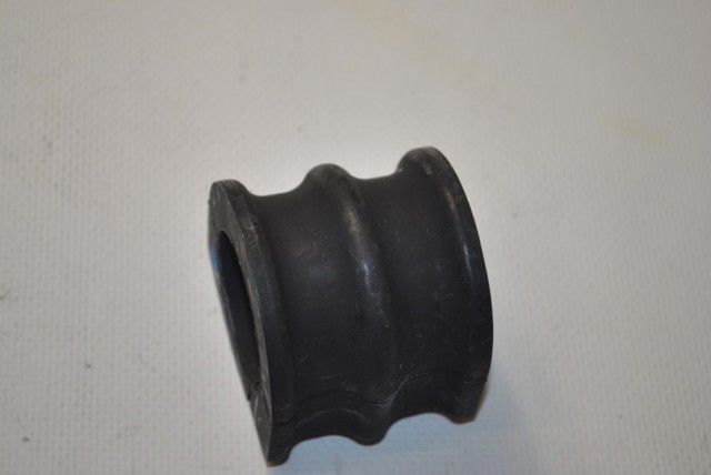 Подушка стабілізатора передня 546131LA0A NISSAN
