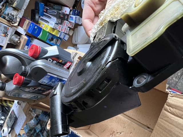 Датчик газів картера 06H103495AK VAG