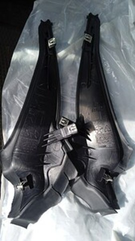 Решітка двірників, права 68102560AE CHRYSLER