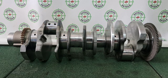Колінчастий вал 1340151010 TOYOTA