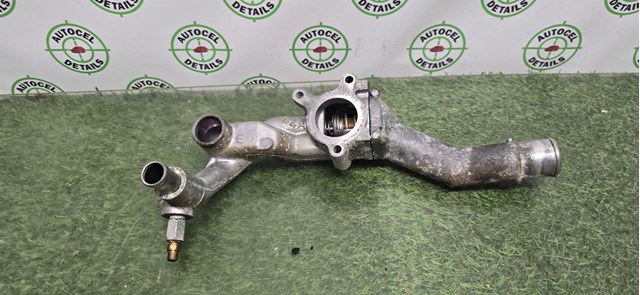 Корпус термостата 163230P030 TOYOTA