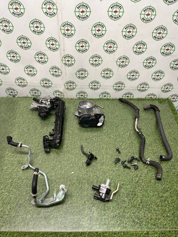 Дросільна заслінка в зборі 22030F0020 TOYOTA