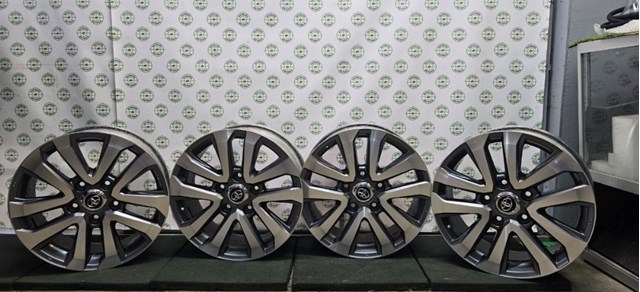 Диски колісні литі (легкосплавні, титанові) 4261160C10 TOYOTA