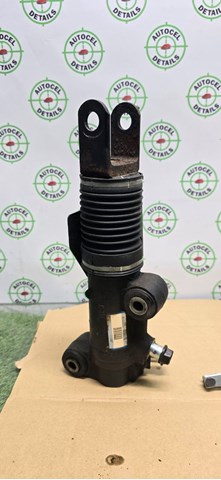 Пневмоцилиндр відкривання дверей передніх 4888660020 TOYOTA