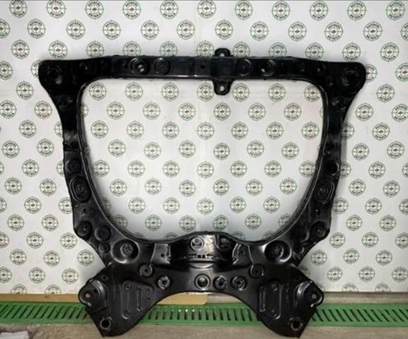 Балка передньої підвіски, підрамник 5110042010 TOYOTA