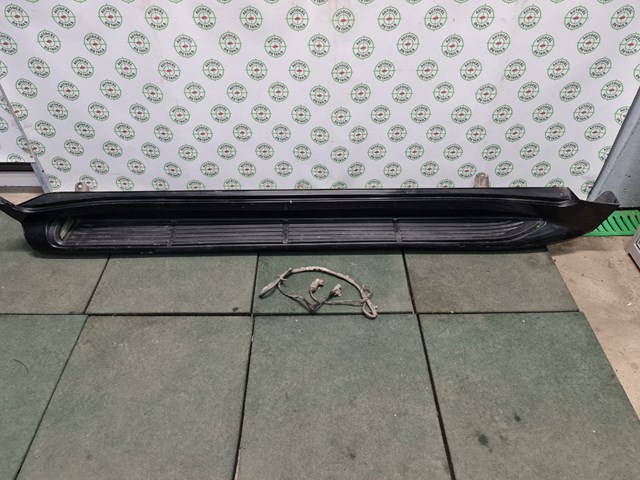 Накладка підніжки 5177360160C2 TOYOTA