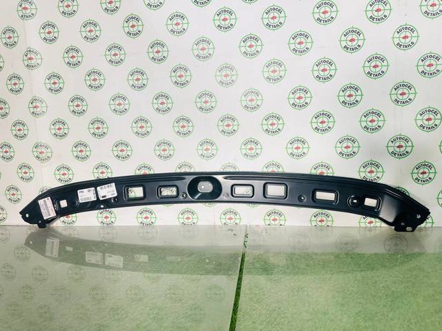Кронштейн бампера переднього, центральний 5252160170 TOYOTA