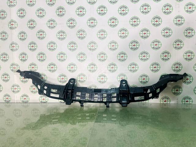 Накладка верхня передньої панелі/супорту радіатора 5311433050 TOYOTA