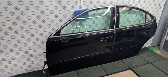 Двері кабіни 6700233210 TOYOTA