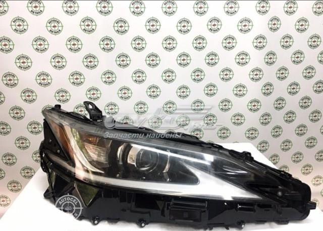 Фара передня права 8111006C91 TOYOTA