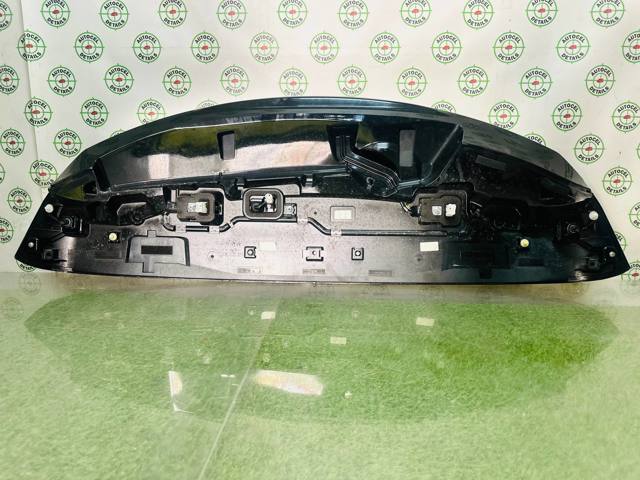 Задні стопи 8157048090 TOYOTA