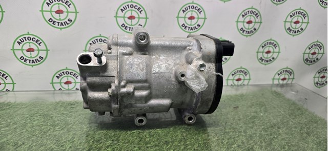 Компресор холодоагенту 8837048170 TOYOTA
