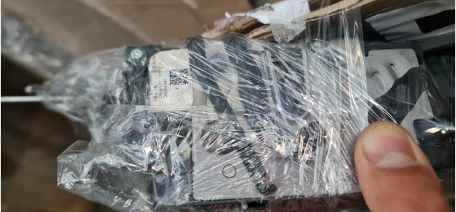 Замок задніх дверей, лівих A0997303900 MERCEDES