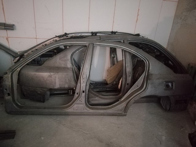Крило заднє ліве 715032DA10 HYUNDAI
