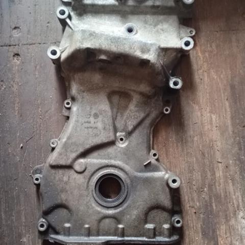 Кришка двигуна передня 05047911AB CHRYSLER