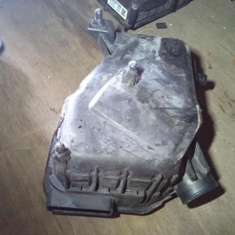 Корпус повітряного фільтра 5145595AA CHRYSLER