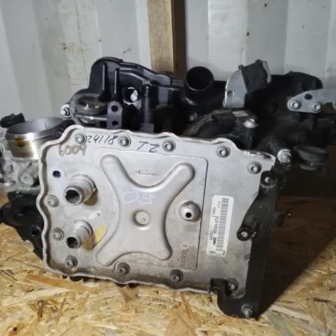 Колектор впускний 5281512AF CHRYSLER