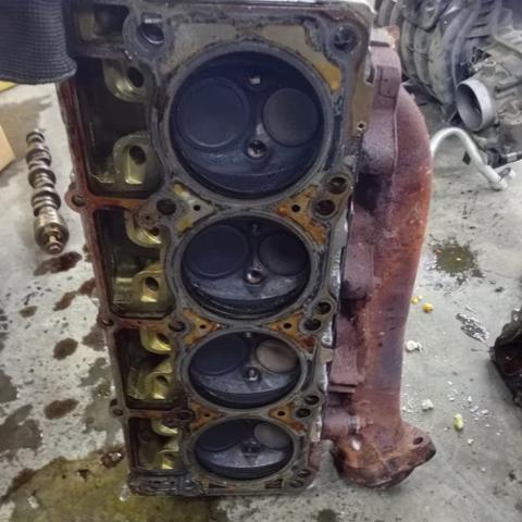 Колектор випускний, лівий 68045559AB CHRYSLER