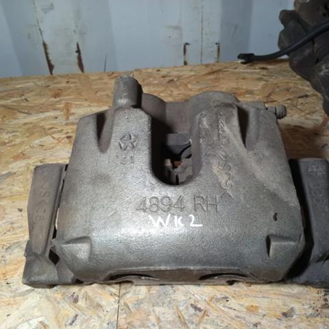 Супорт гальмівний, передній, правий 68138842AA CHRYSLER