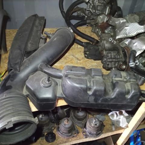 Патрубок повітряний, вихід повітряного фільтра 68251622AD CHRYSLER