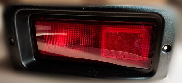 Фара заднього бампера, правий 8337A086 MITSUBISHI