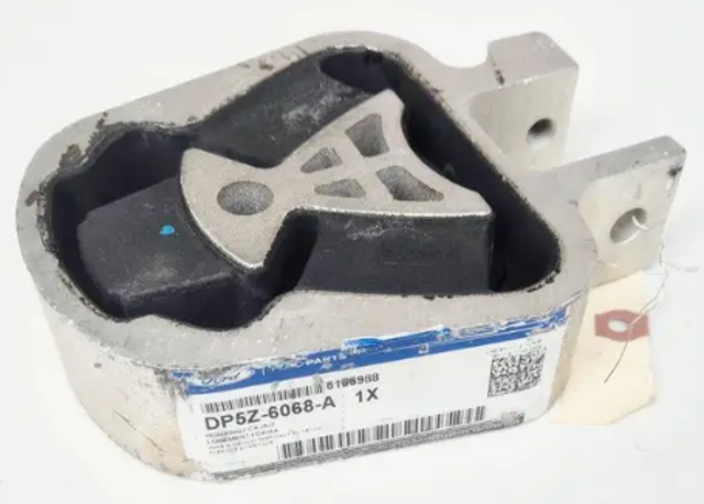 Опора двигуна задня DP5Z6068A FORD