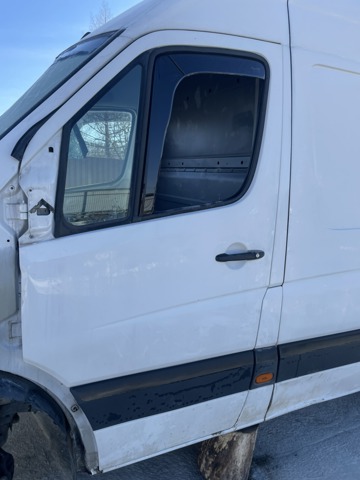 Водійські двері Фольксваген Крафтер 30-35