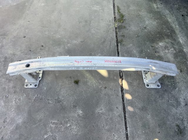 Буфер бампера переднього 752100003R RENAULT
