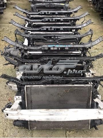 Радіатор 8K0121251AJ VAG