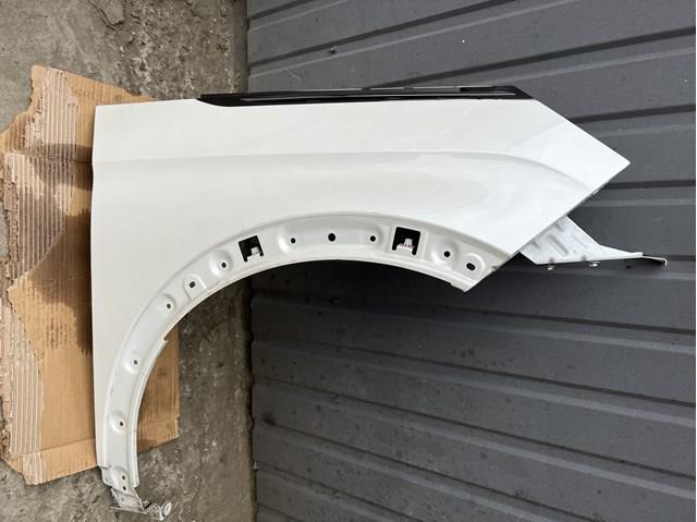 Переднє праве крило 9812305680 PEUGEOT
