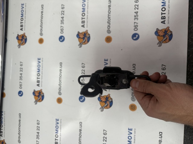 Обмежувач відкриття дверей, передній лівий 76980S1000 HYUNDAI