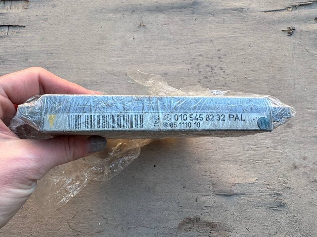Блок управління ЕБУ рульового колеса 0105458232 MERCEDES