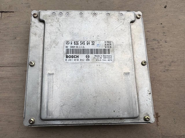 Блок електронного управління A0265456432 MERCEDES