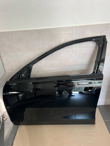 Двері кабіни A2237200300 MERCEDES
