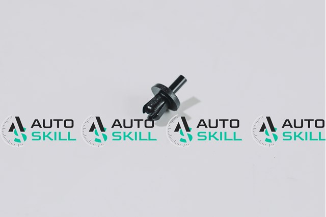 Пістон (кліп) кріплення решітки радіатора до панелі A0009904292 MERCEDES