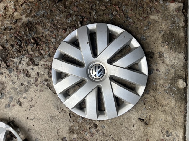 Ковпак диска 6R0601147 VAG
